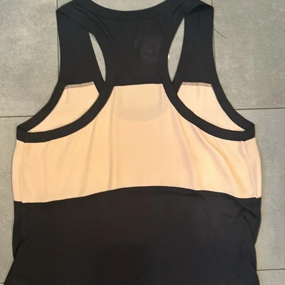 Haute Hippie Razor Back Top - Picture 6 of 9